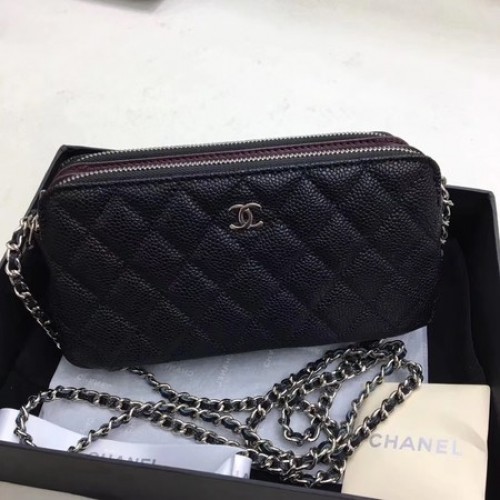Borsa a tracolla Chanel in pelle nera modello Cannage CHA6845 argento