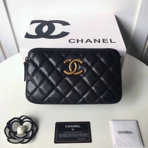 Chanel Borsa a tracolla originale in pelle di montone A66270 nera