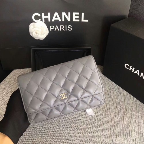 Borsa con patta Chanel WOC Pelle di montone originale grigia 33814 Argento