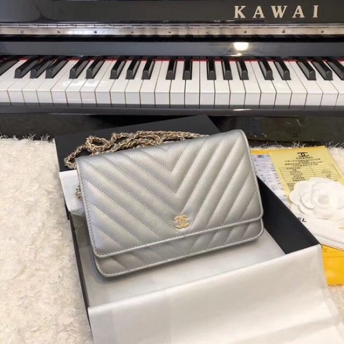 Borsa a tracolla Chanel WOC Original Caviar Leather Flap V33814 Catena in oro grigio argento