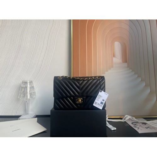 Borsa classica Chanel Pelle di agnello oro Metallo V01112 nero