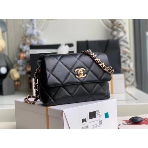 Borsa con patta Chanel in pelle di agnello in metallo dorato AS2299 nera