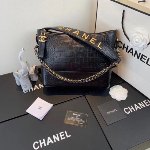 Chanel gabrielle borsa hobo A93824 nera