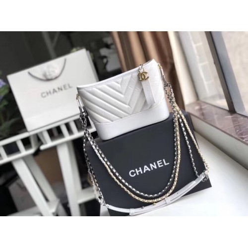 Chanel gabrielle piccola borsa hobo A91810 bianca