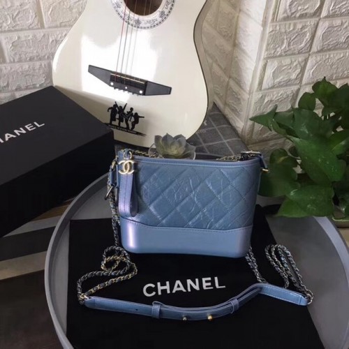 Chanel gabrielle piccola borsa hobo B91810 blu