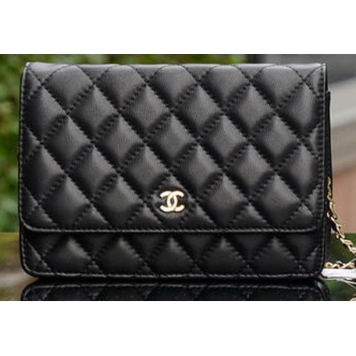 Chanel mini borsa con patta in pelle di montone nera A33814 oro