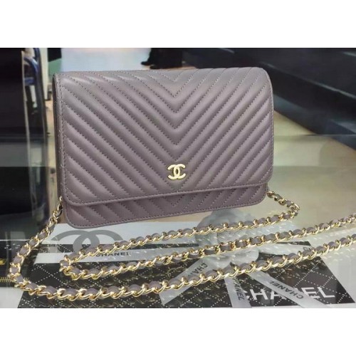 Chanel mini borsa con patta Chevron in pelle A33814 grigia
