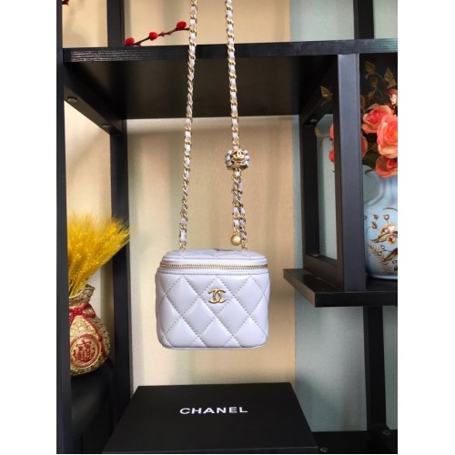 Chanel mini borsa a tracolla in pelle di agnello in metallo dorato AP2929 grigio chiaro