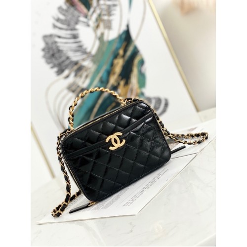 Chanel mini borsa a tracolla in pelle di agnello in metallo color oro AS2179 nera