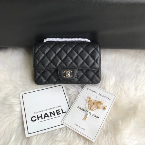 Borsa Chanel mini con patta Pelle di vitello granulata e metallo argentato A1116 nera