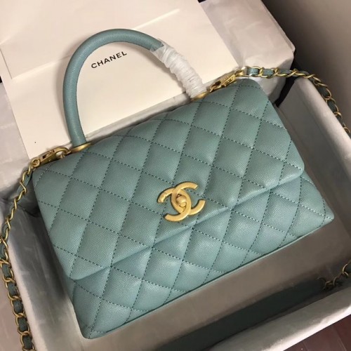 Chanel originale borsa con patta in pelle di caviale manico superiore A92290 verde e metallo tono oro