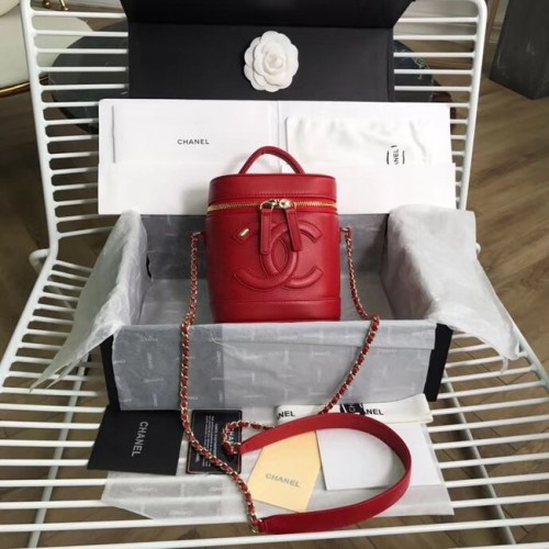 Chanel beauty case in pelle di agnello in metallo dorato AS0323 rosso