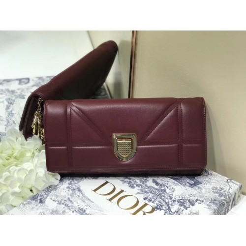 POCHETTE DIOR in metallo dorato C1040A Bordeaux