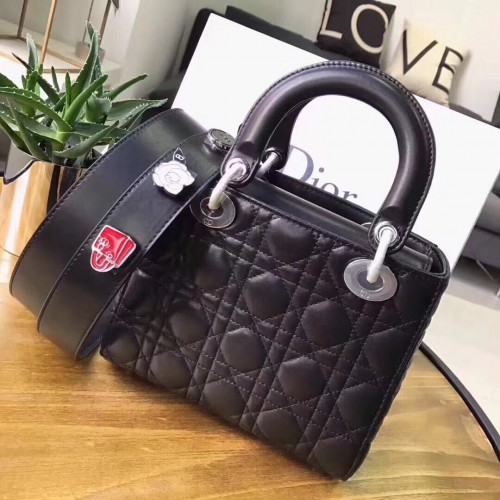 Borsa Dior Cannage Nano Lady in pelle originale CD3891 nera