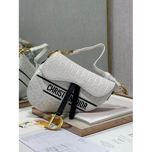 Dior SADDLE-TAS VAN KALFSLEER C9406 bianco