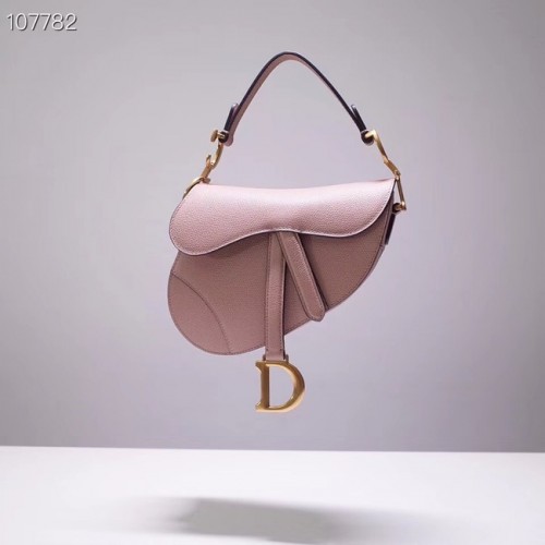 Dior SADDLE-TAS VAN KALFSLEER M0446C rosa chiaro