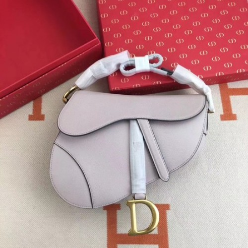 Dior SADDLE-TAS VAN KALFSLEER M0446C viola chiaro