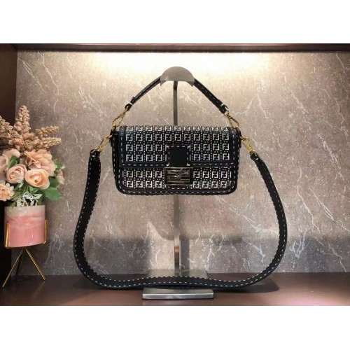 Borsa FENDI BAGUETTE F1520 nera