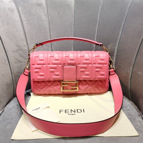 FENDI BAGUETTE Borsa a Spalla 8BS017 rosa