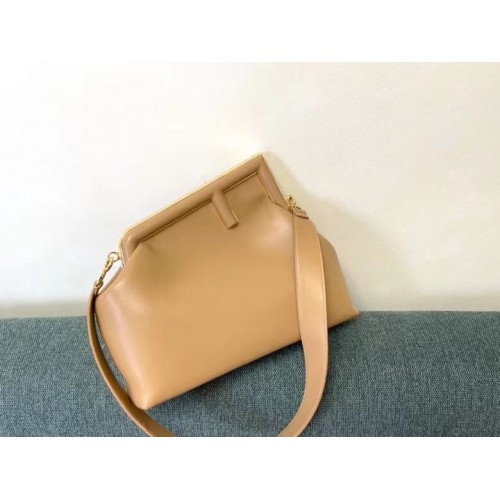 Borsa FENDI FIRST MEDIUM in pelle 8BP127AB Beige