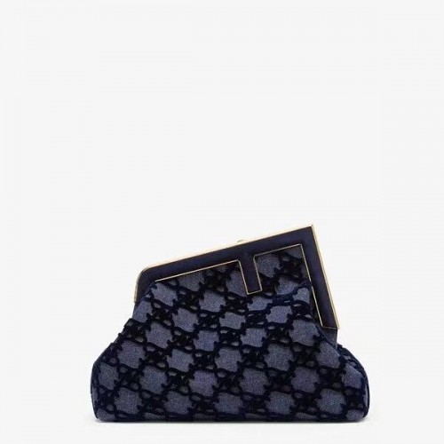 Borsa FENDI FIRST MEDIUM in camoscio 8BP127A blu scuro
