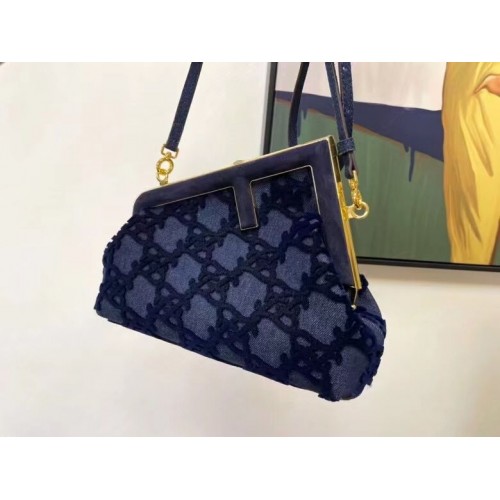 FENDI FIRST borsa piccola in camoscio 8BP129A blu