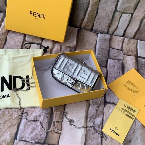 FENDI NANO BAGUETTE CHARM nappa 7AR844 Argento