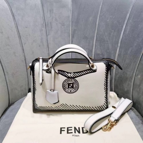 FENDI Borsa in Pelle Originale FD6588 Bianca