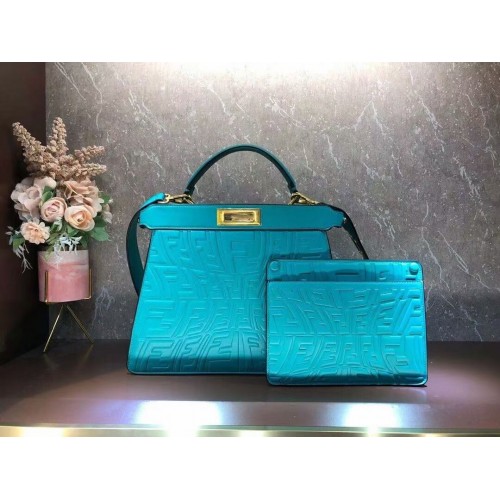 Borsa FENDI PEEKABOO ICONIC ESSENTIALLY in pelle F1519 blu