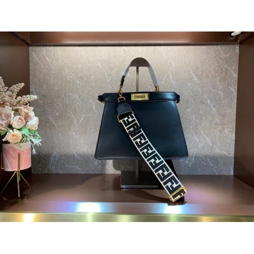 FENDI PEEKABOO ISEEU MEDIUM borsa in pelle 8BN321A6 nera