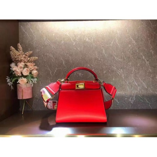 FENDI PEEKABOO ISEEU SMALL borsa in pelle F1615 rossa