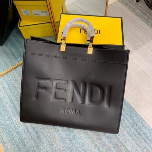 FENDI SUNSHINE shopper grande in pelle nera 8BH387A