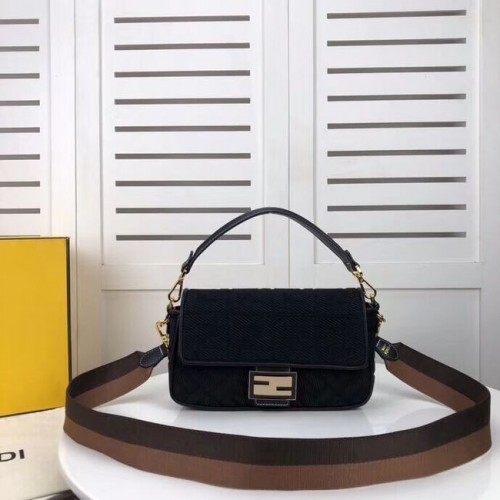 FENDI borsa in tessuto F0386 nera