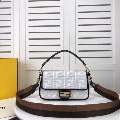 FENDI borsa in tessuto F0386 bianca
