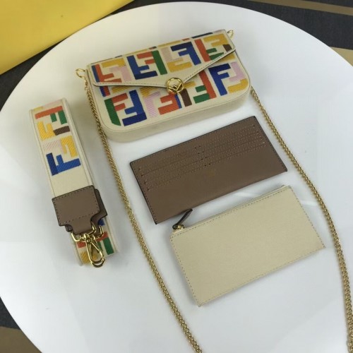 FENDI borsa in tessuto F1230 Beige