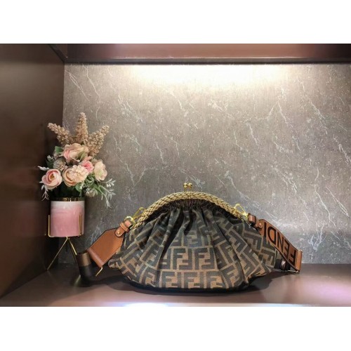 FENDI borsa in tessuto F7641 marrone