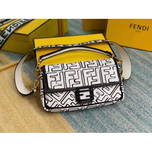 Fendi BAGUETTE Borsa in Pelle Originale F2468 Bianca