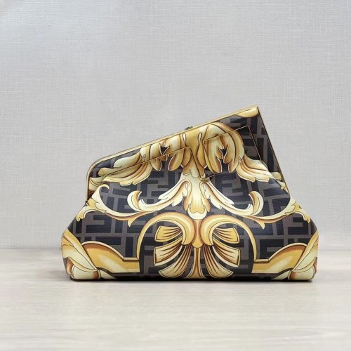 Fendi First Small Fendace Ciondolo in seta nera 8BP129A