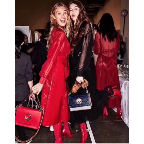 Borsa Fendi KAN I in pelle di vitello FD2670 rossa