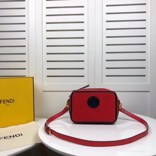Borsa Fendi MINI CAMERA CASE in camoscio 8BS019A rossa