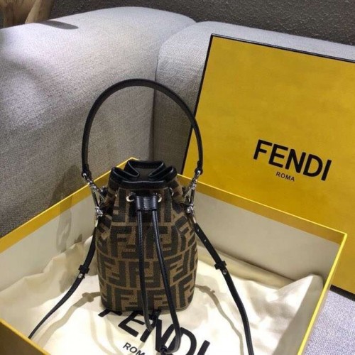 Borsa mini Fendi MON TRESOR 8BS010 nera