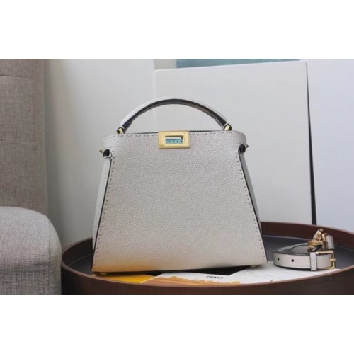 Borsa Fendi PEEKABOO ISEEU MEDIUM in pelle 70192 bianca