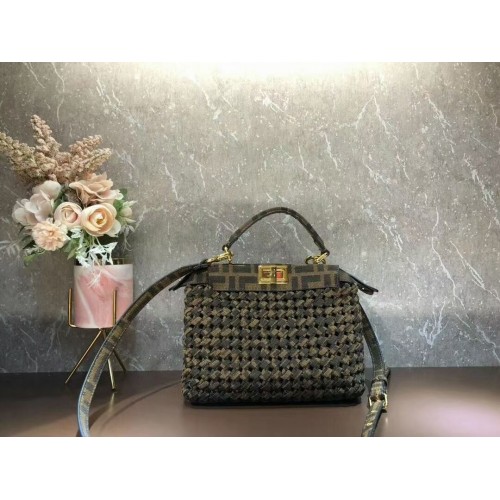 Borsa Fendi PEEKABOO ISEEU Weave F6363 marrone