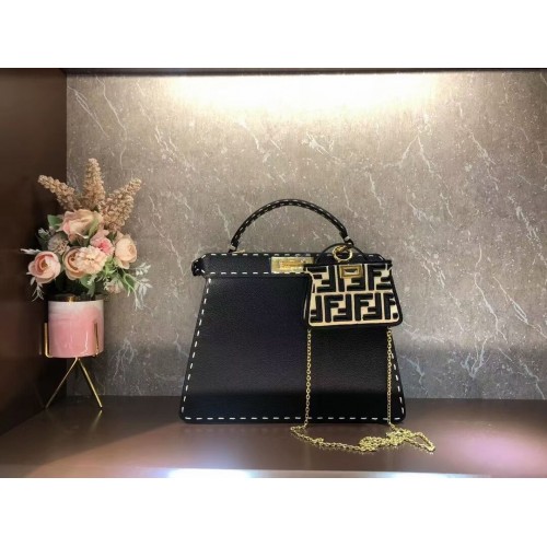 Borsa Fendi Peekaboo ISeeU MEDIUM in pelle F8637 nera