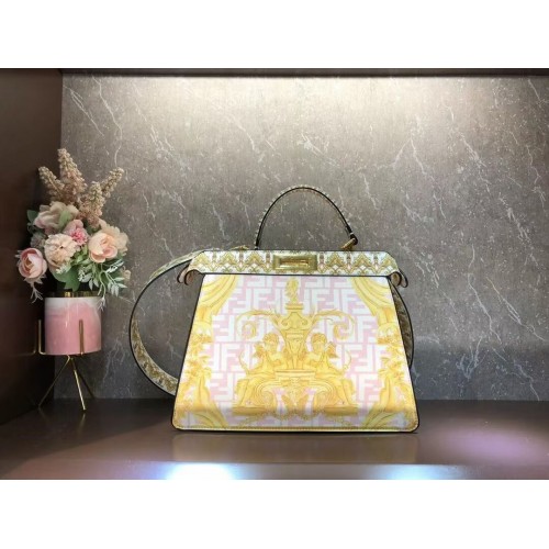 Fendi Borsa a mano Peekaboo in seta stampata F1951 rosa Fendi Borsa a mano Peekaboo in seta stampata F1951 rosa