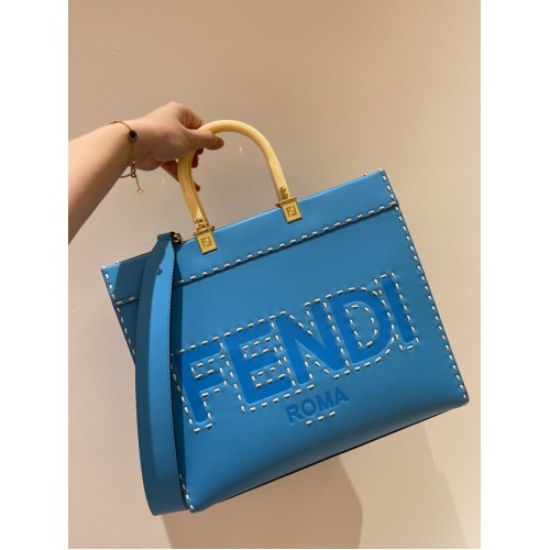 Borsa shopper Fendi Sunshine media in pelle blu 8BH386A