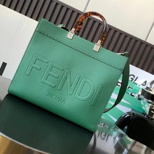 Borsa shopper Fendi Sunshine Medium in pelle 8BH386A verde