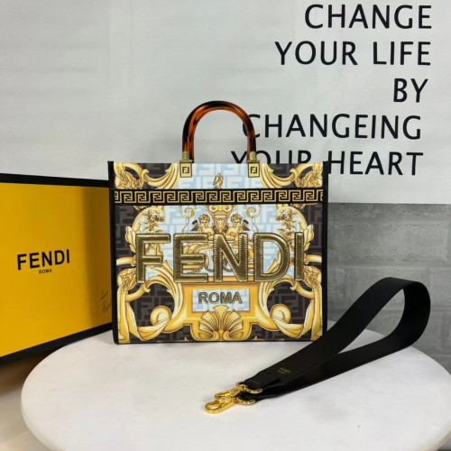 Fendi Sunshine Medium Fendace Shopper in pelle bianca stampata 8BH386A-2