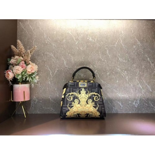 Borsa borsa Fendi mini Peekaboo in seta stampata F1952 nera