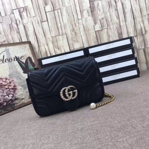 Mini borsa Gucci GG Marmont matelasse 476809 nera